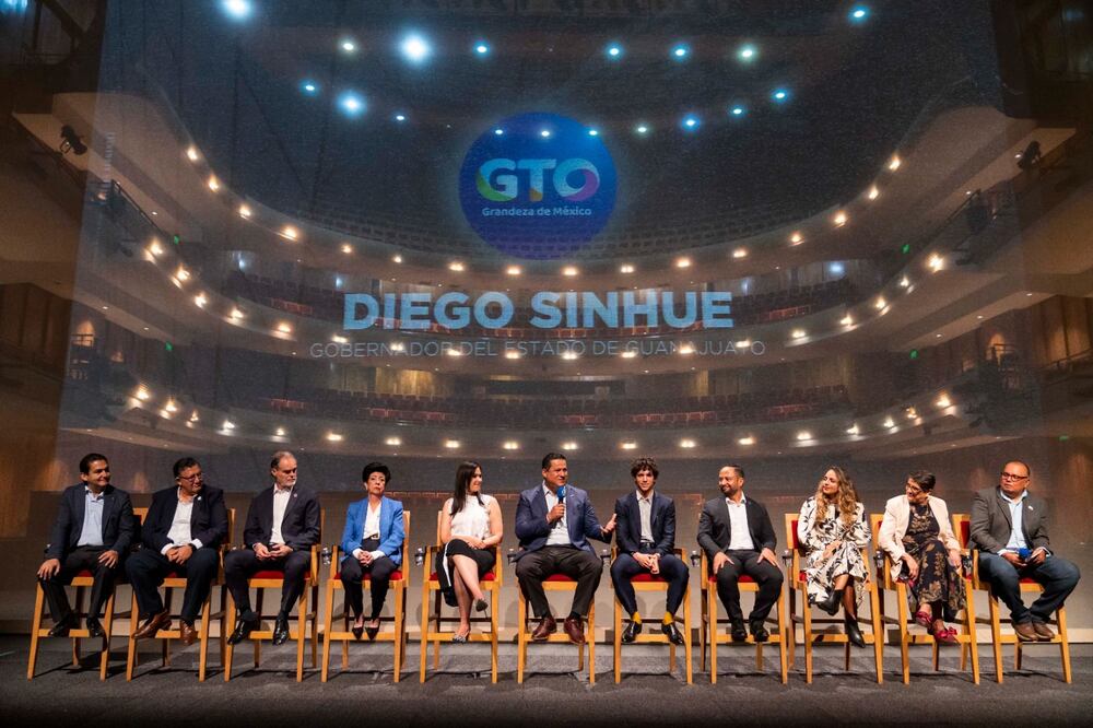 Diego Sinhue e Isaac Hernández. El 10 de abril de 2023