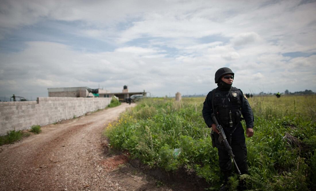 Visitan legisladores zona de fuga