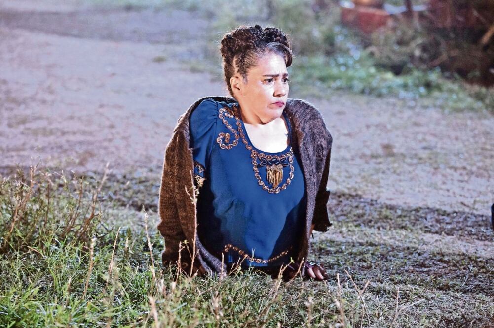 El personaje de Rose en la serie, Leggles Suzi, se une al circo de freaks de Elsa (Jessica Lange) en busca de una familia con la que pueda convivir en paz (ARCHIVO EL UNIVERSAL)