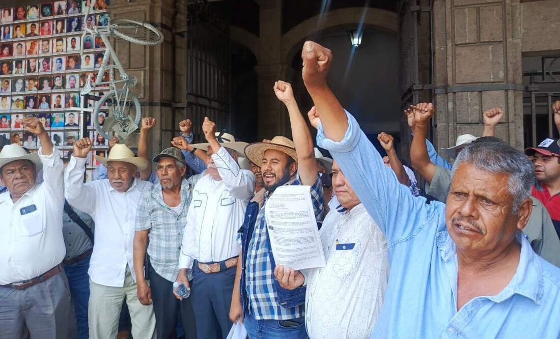 Integrantes del Movimiento Siglo XXI anuncian asamblea por pagos del trazo de autopista Siglo XXI en Morelos (02/05/2025). Foto: Justino Miranda / EL UNVIERSAL