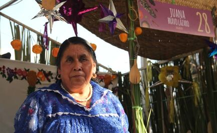 Cocinera tradicional indígena de Michoacán invita a Anahí a preparar una receta juntas