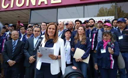 Margarita Zavala presenta solicitud de registro de México Libre ante el INE
