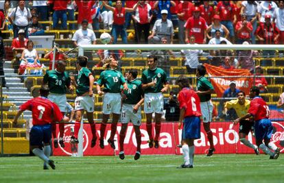 'Aztecazo', el ridículo partido de México ante Costa Rica