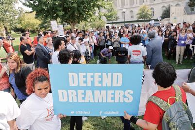 Impulsan demócratas la Dream Act con republicanos