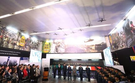 Abren exposición de las Fuerzas Armadas en el Metro Colegio Militar