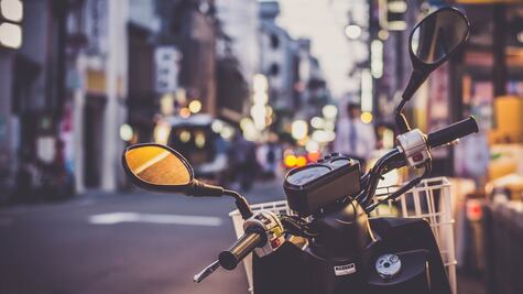 De cuánto es la multa por tunear el claxon de tu moto