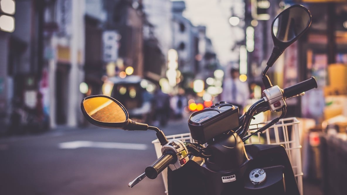 Evita ser multado por ponerle un sonido divertido a tu claxon. Foto: Pixabay