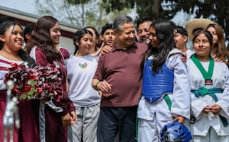 Gobierno de Hidalgo y sector energético becarán a 15 estudiantes; recibirán 20 mil pesos