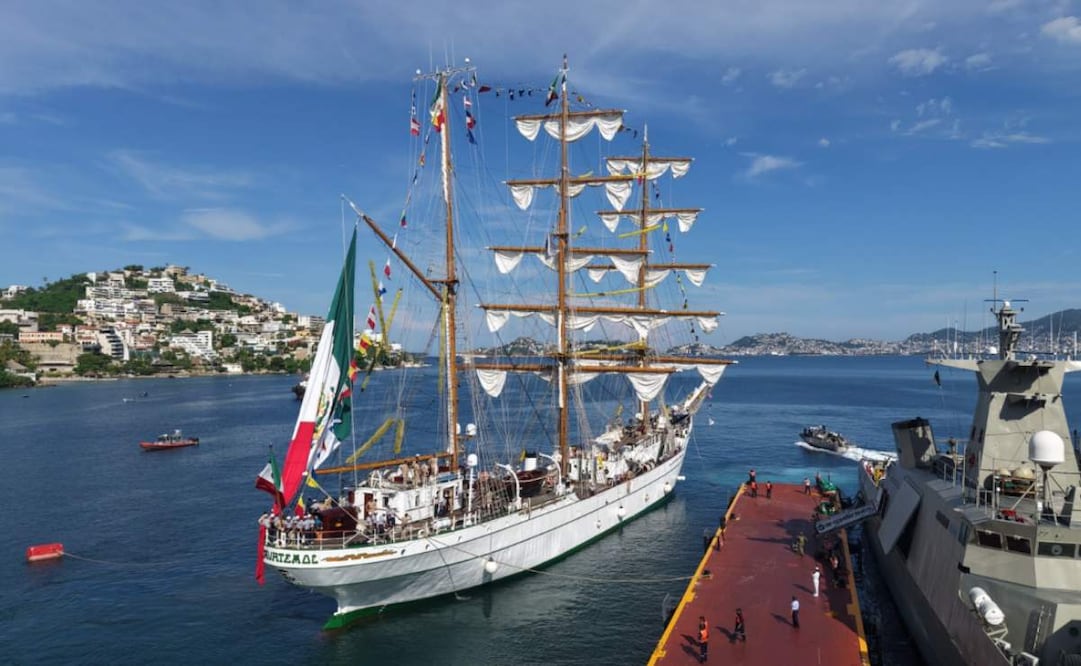 Buque Escuela Cuauhtémoc arriba al puerto de Acapulco (23/06/2026). Foto: Especial