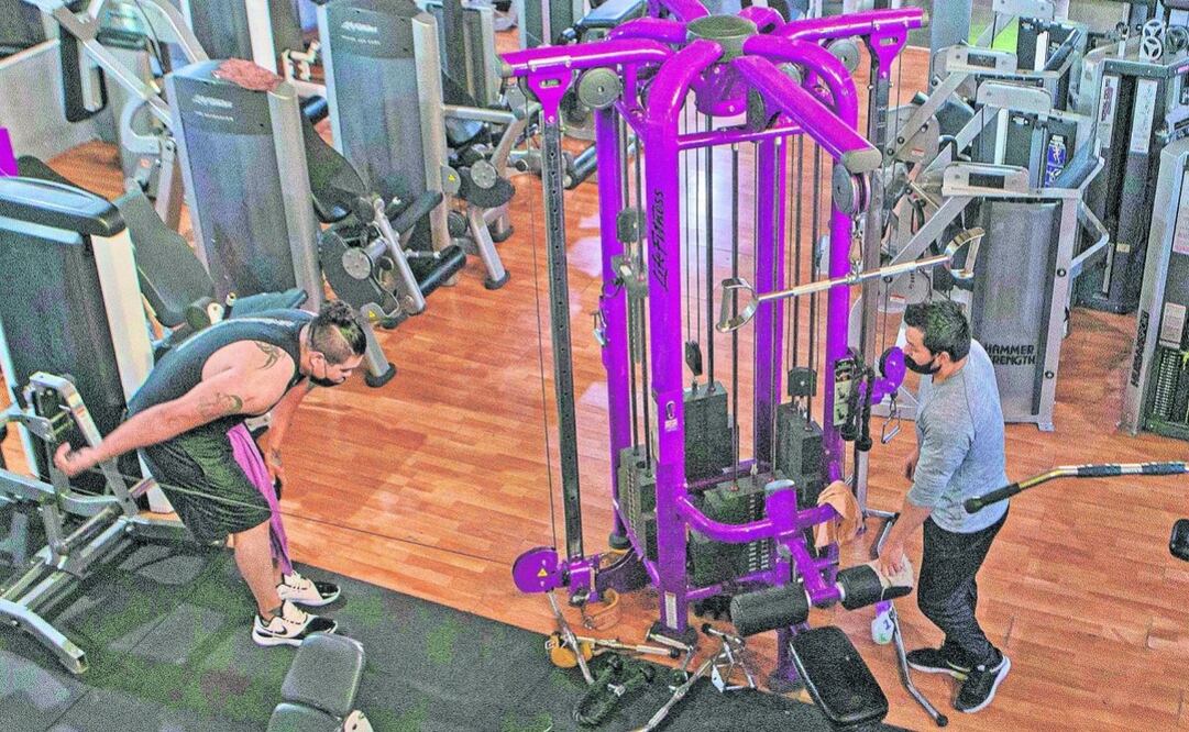 Quienes acuden a gimnasios suelen consumir suplementos. Foto: Archivo | El Universal
