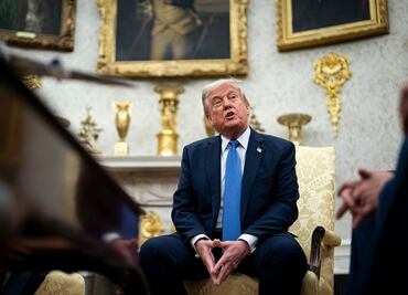 Trump afirma que Rusia y Ucrania están "muy cerca de un acuerdo"; insta a reunión para cese al fuego