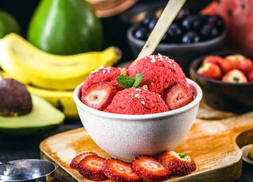 Prepara helado en casa con solo 5 ingredientes