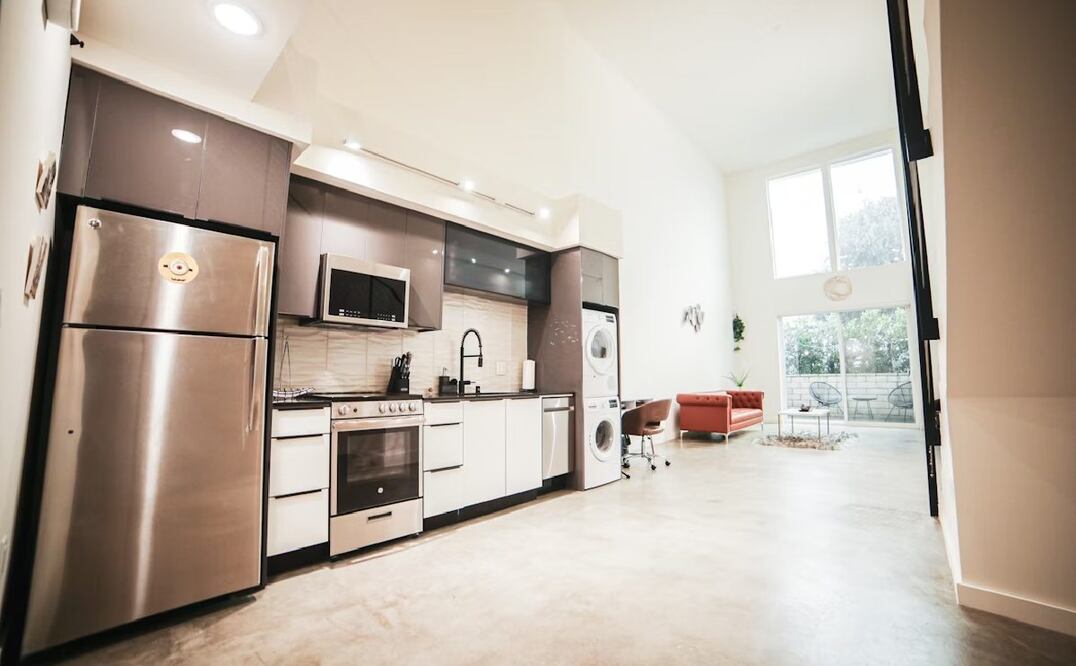 ¿Deberías desconectar tus aparatos eléctricos? Imagen: Unsplash