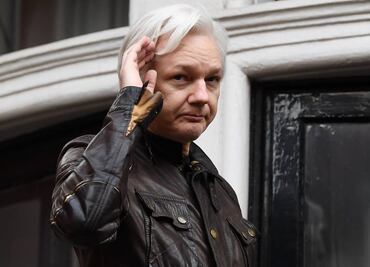 Aseguran que EU pidió formalmente a Reino Unido extradición de Assange