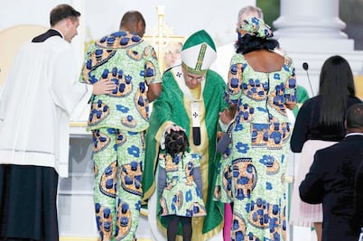 Dios llora por los abusos sexuales de curas: Francisco