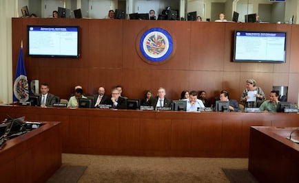 Venezuela pide a Colombia resolver crisis "en familia"