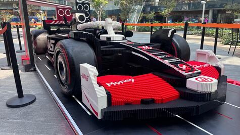 ¿Dónde ver gratis los monoplaza de la F1 hechos con LEGO de tamaño real?