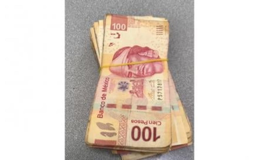 Presunto chofer detenido tenía tarjeta de circulación a nombre de Ricardo Monreal