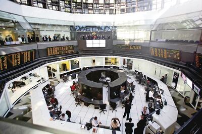 Bolsa Mexicana cierra a la baja; pierde 1.21%