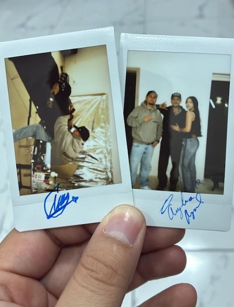 El tatuador Javier Hernandez comparte fotos con Christian Nodal y Ángela Aguilar.
Fotos: Instagram tattoosbyjavier13