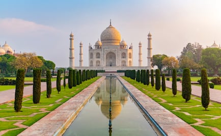 El Taj Mahal multa a turistas que pasen más de 3 horas en su interior