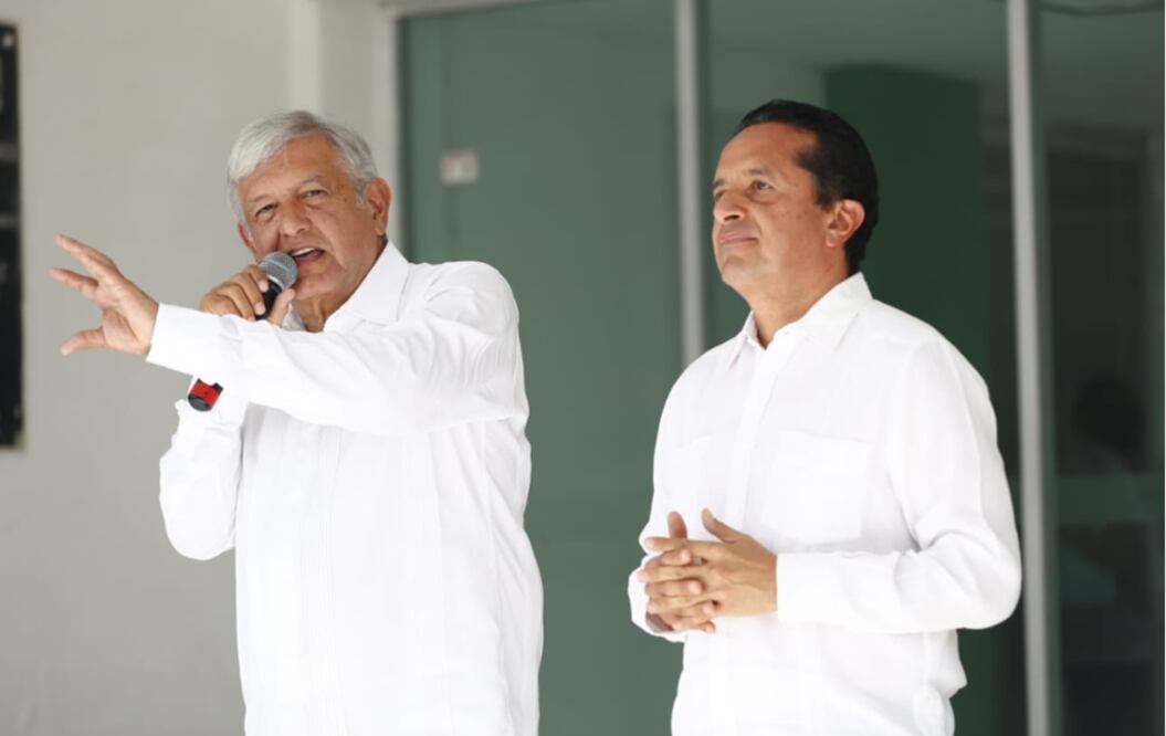 Conferencia del presidente electo, Andrés Manuel López Obrador y el gobernador de Quintana Roo, Carlos Joaquín González. Foto: Yadín Xolalpa/EL UNIVERSAL