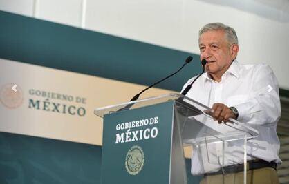 Exempleado de refresquera asesora a AMLO para resolver abasto de medicinas