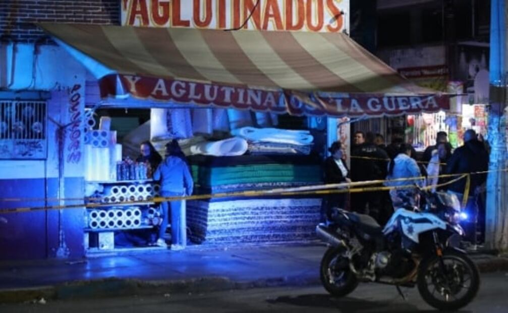 Bala perdida mató a Maria Elena cuando asaltaban negocio en Neza: Fotos