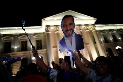 Elecciones El Salvador: Fallo en el sistema de resultados obliga a procesar actas a mano