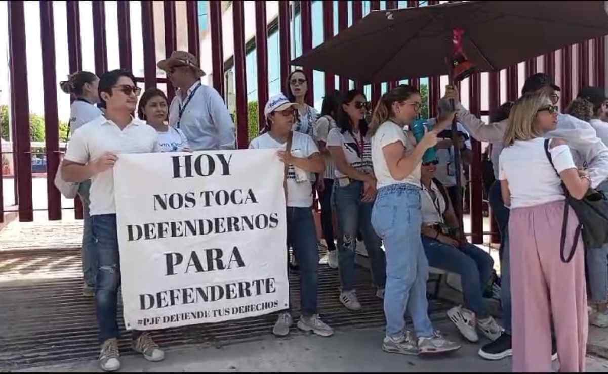 Trabajadores del Poder Judicial Federal en Yucatán y Campeche se sumaron al paro nacional. Foto: Especial