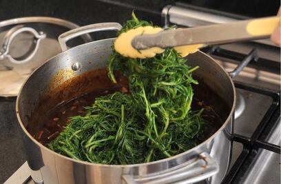 Beneficios de comer romeritos, el platillo navideño