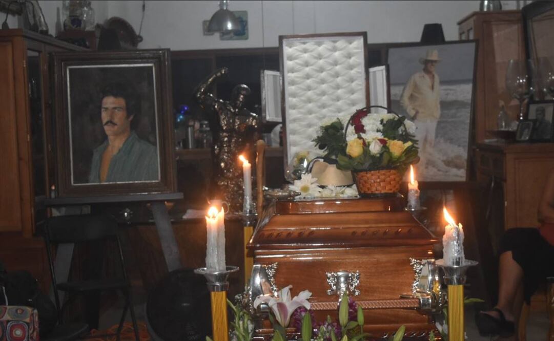 En la casa de su viuda Margarita Portillo. Archivo: Armando Pereda Maldonado.