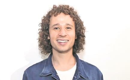 Confunden a Luisito Comunica con atleta olímpico 