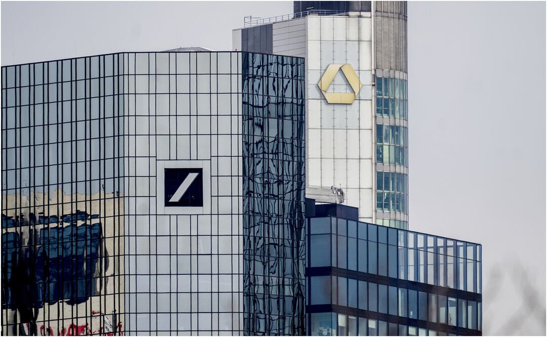 Se desploman las acciones del Deutsche Bank y Commerzbank en Alemania. Foto: AP