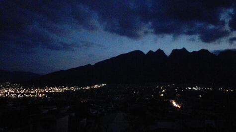 Descarta gobierno de NL afectaciones mayores por apagón