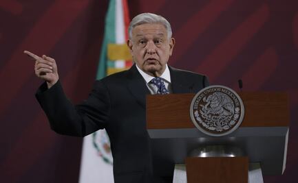 “Se están atrasando”; AMLO urge a empresas a cumplir con entrega del Trolebús elevado de Chalco
