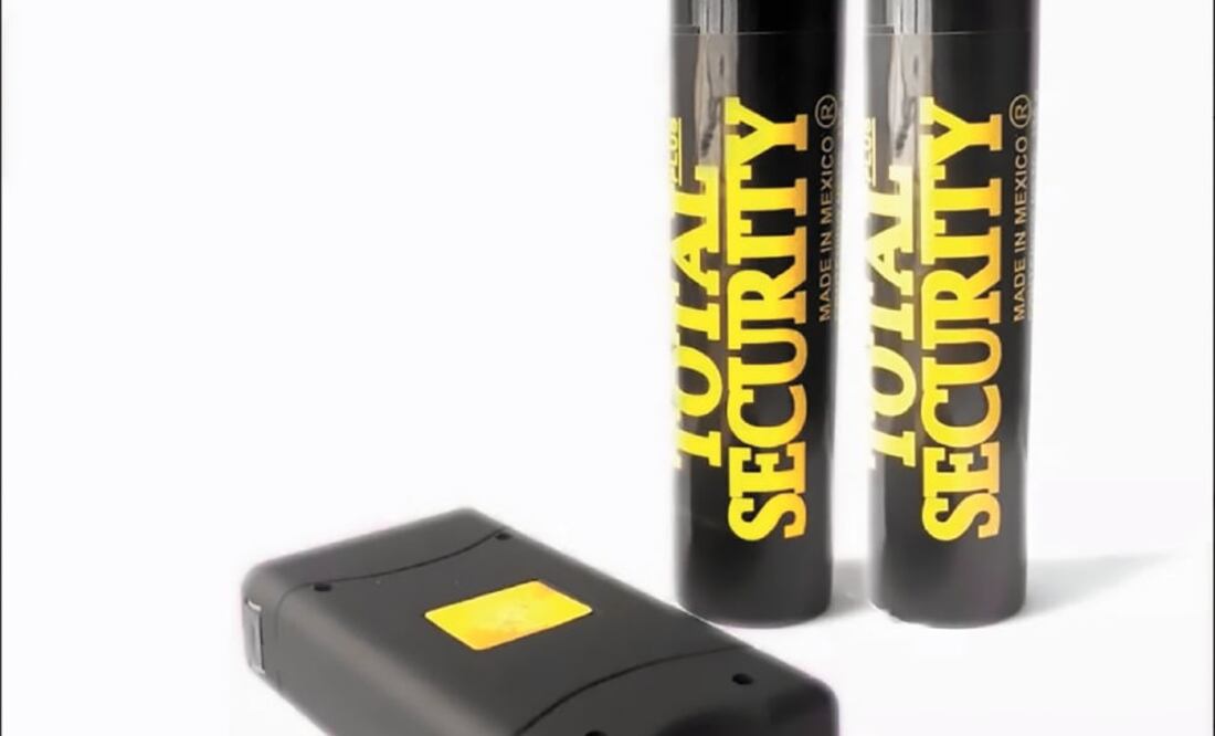 Oferta. En portales de internet venden kits de defensa personal, que incluyen gas pimienta y paralizador eléctrico, desde 379 pesos (ESPECIAL)