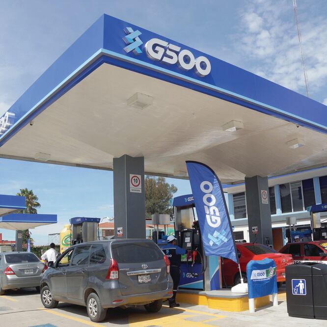 Las gasolineras ofrecen aditivos para diferenciar su producto; en el caso de la cadena G500, se promociona el conocido como G-Boost. (ARCHIVO EL UNIVERSAL)