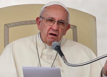 Papa Francisco llama a católicos a combatir cambio climático