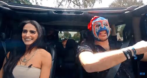 ¿Por qué borraron el video de Bárbara de Regil con el Escorpión Dorado?