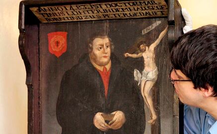 Hallan Biblia de Lutero publicada en 1634 