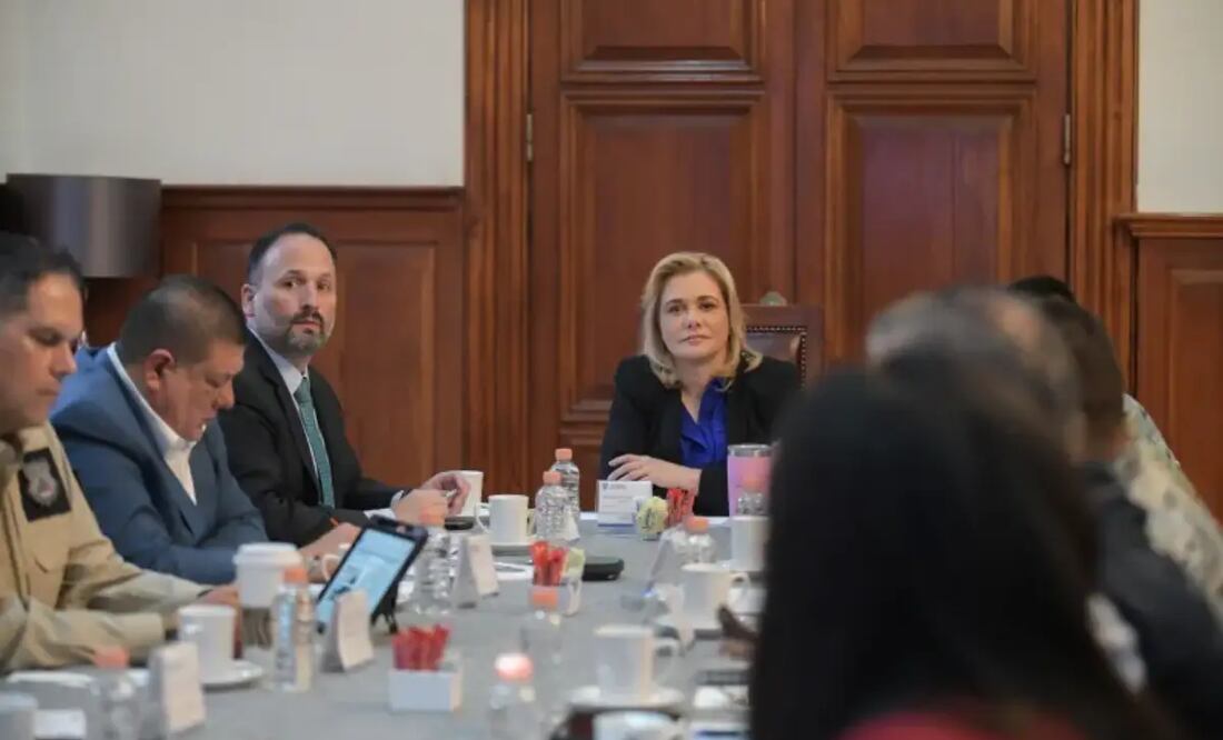 Mesa Estatal de Construcción de Paz, presidida por la gobernadora Maru Campos Galván / Foto: Especial