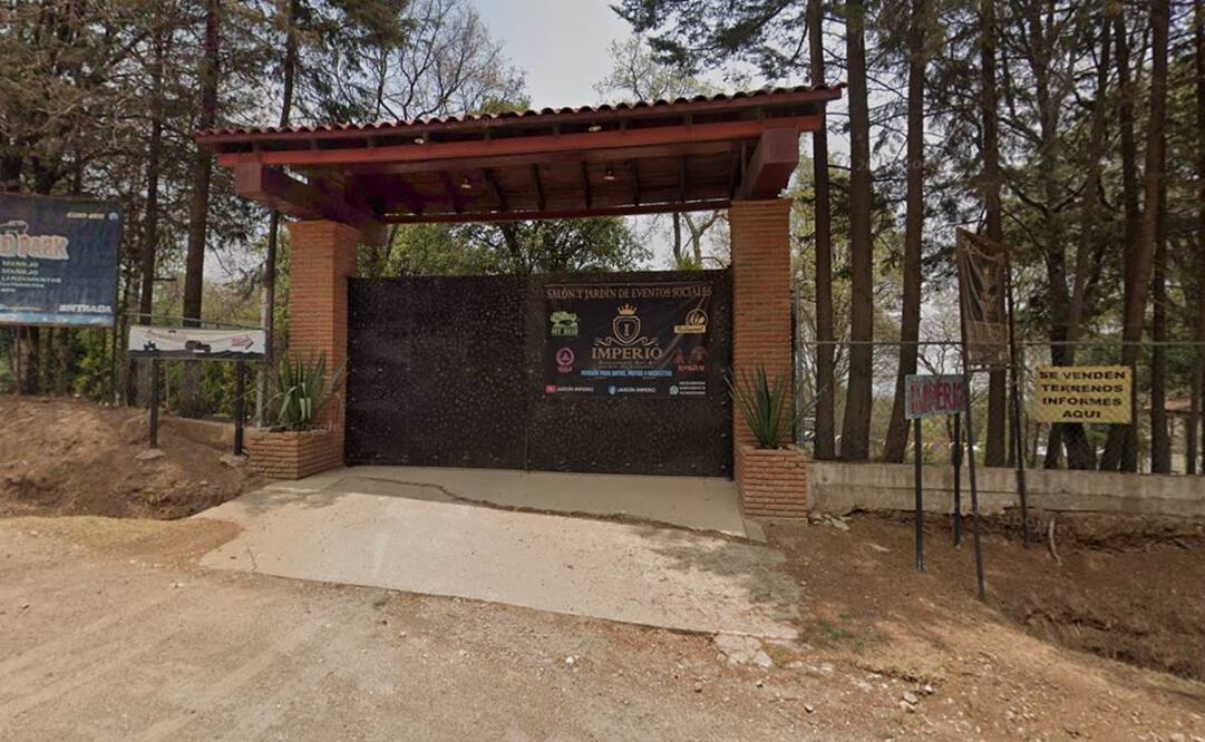 El lugar rentado para eventos sociales se encuentra en Espíritu Santo en el municipio de Jilotzingo, en los límites con Zona Esmeralda, sobre una carretera de terracería. Foto: tomada de Google Street View
