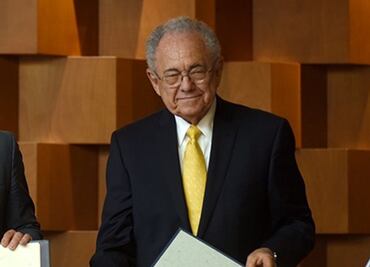 Niega Jiménez Espriú que esté en riesgo construcción de nueva terminal aérea