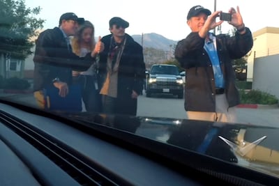 Johnny Depp juega pesada broma a su esposa