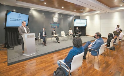 Sector educativo debe reinventarse, dice Orozco