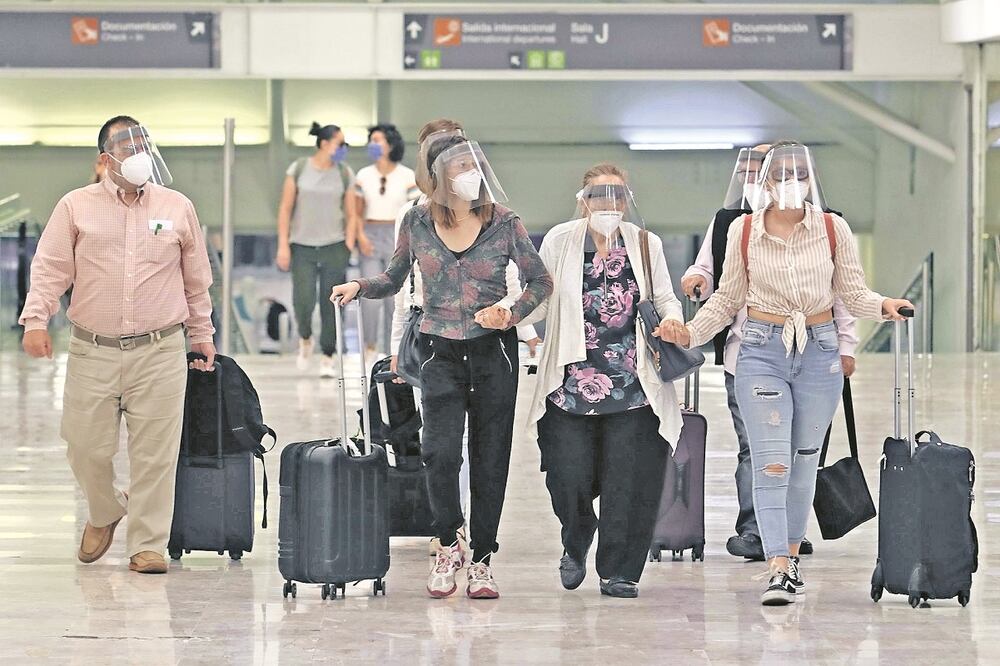 El registro del cuestionario es obligatorio tanto para vuelos nacionales como internacionales. Foto: Archivo El Universal