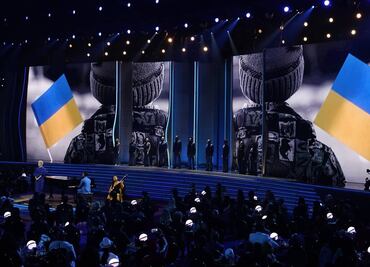 Volodimir Zelenski narra los horrores de la guerra en gala del Grammy: "No hay nada más opuesto a la guerra que la música"