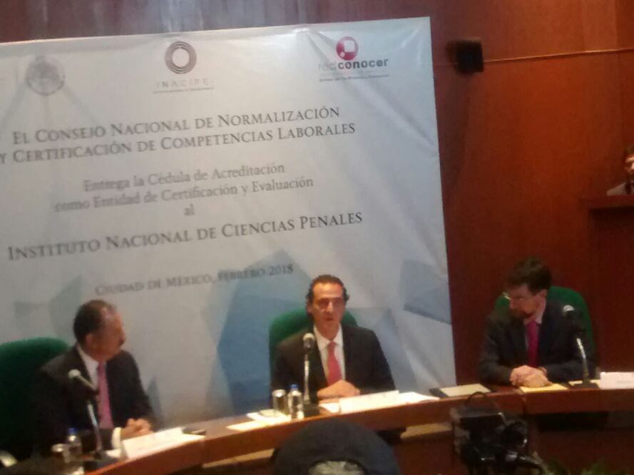 El subprocurador Jurídico y de Asuntos Internacionales de la dependencia, Alberto Elías Beltrán. Foto: Manuel Espino