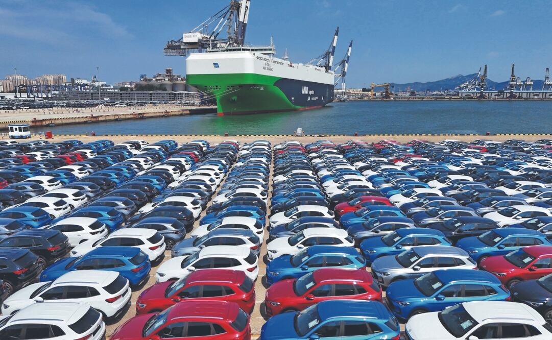 De enero agosto se han vendido 957 mil 993 vehículos ligeros. ARCHIVO AP